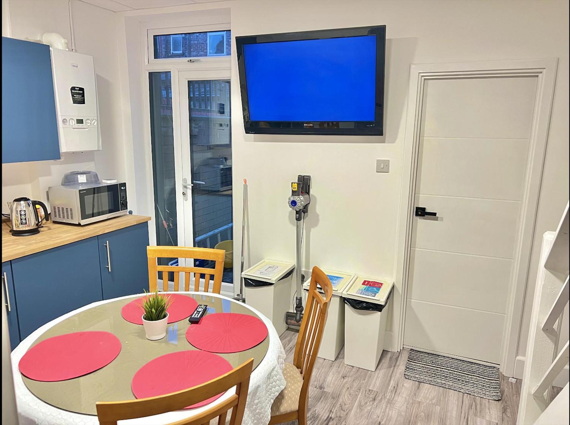 Lux 2 Bed Apartment Mancity Stadium, Coop Arena, Picadilly Manchester Exterior photo
